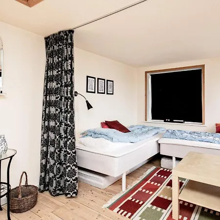 6 Person In Tranek R Tranekaer